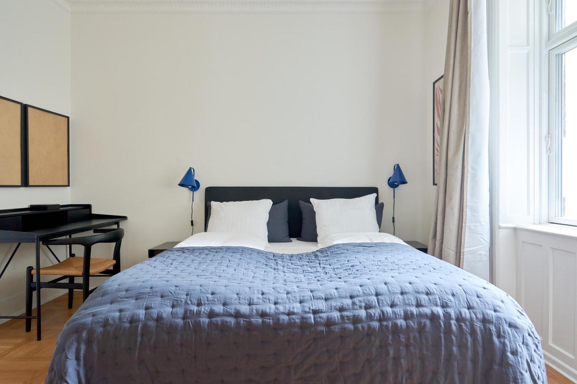קופנהגן Spacious 3 Bedroom Manor Flat Next To Tivoli מראה חיצוני תמונה