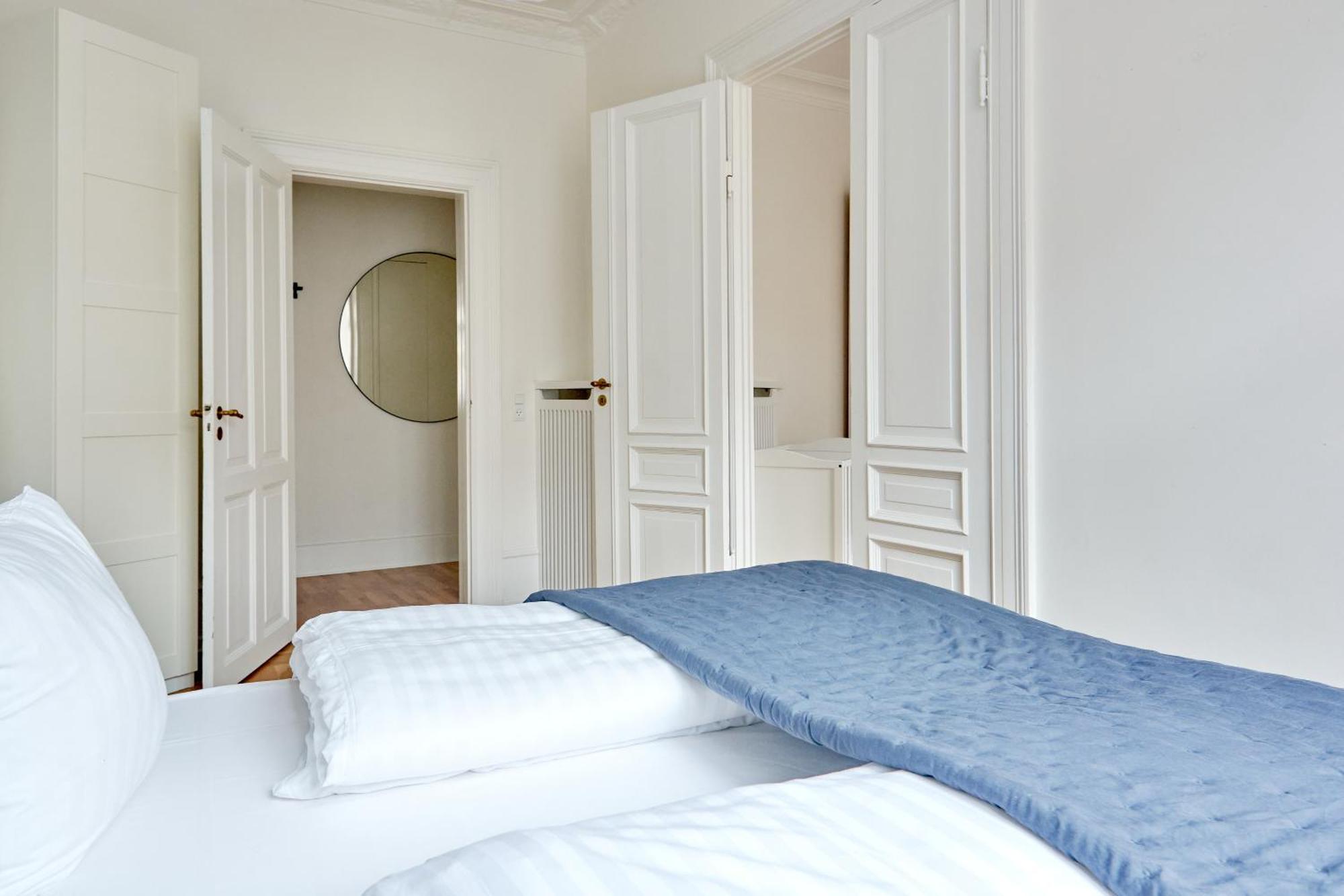 קופנהגן Spacious 3 Bedroom Manor Flat Next To Tivoli מראה חיצוני תמונה